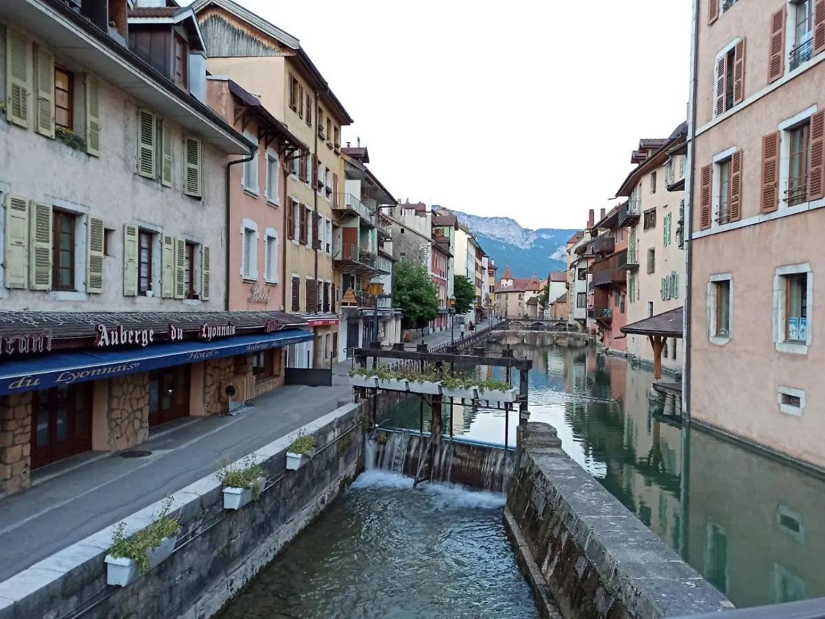 Le Republique Annecy , Coeur De Vieille Ville 0*,