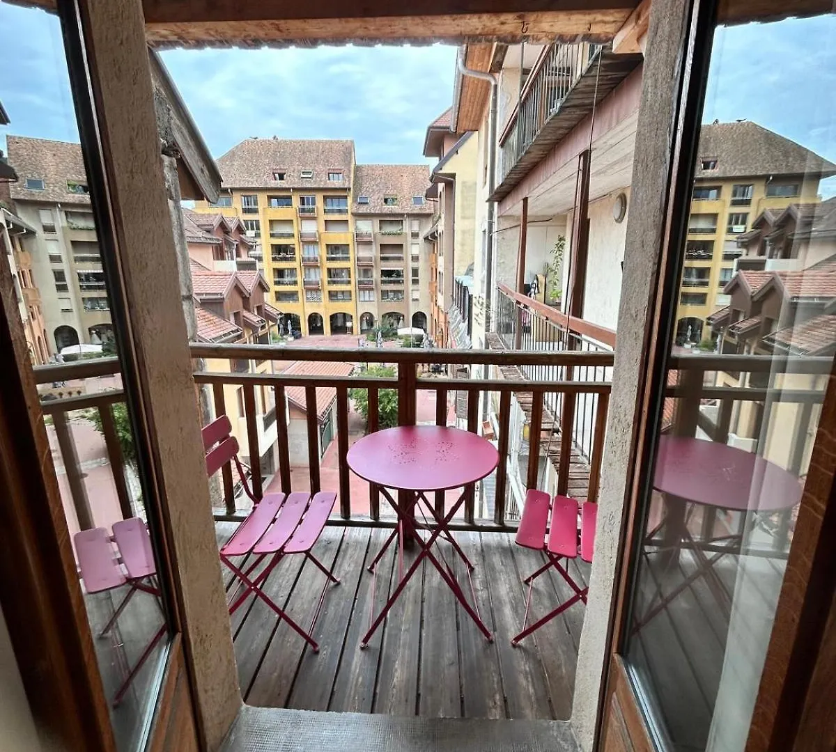 Le Republique Annecy , Coeur De Vieille Ville 0*,  France